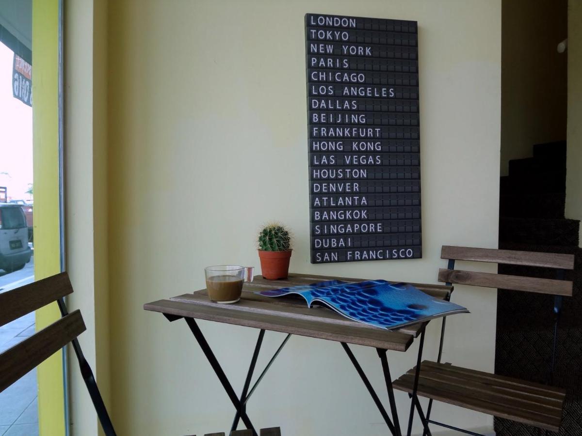 Comma Hotel Bandar Saujana Putra Exteriér fotografie