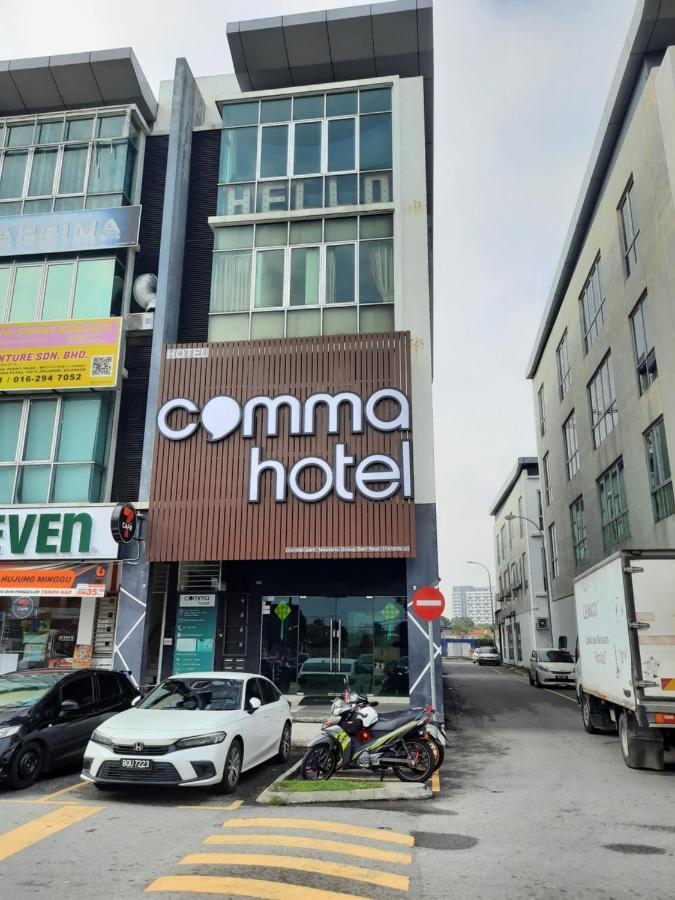 Comma Hotel Bandar Saujana Putra Exteriér fotografie