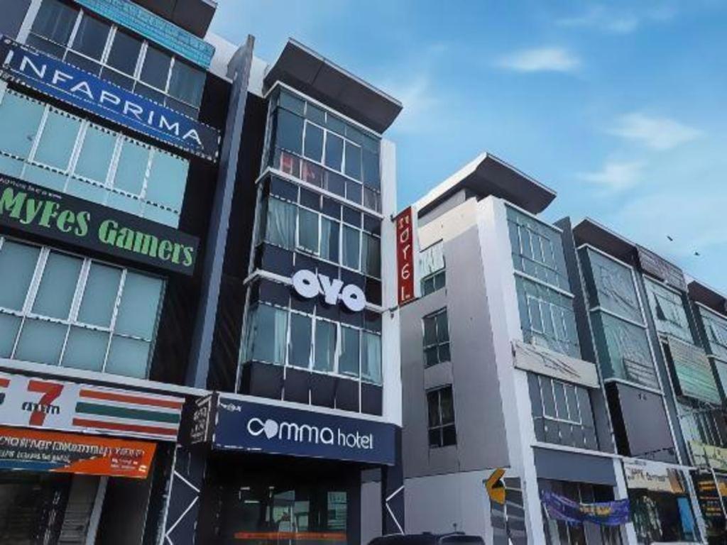 Comma Hotel Bandar Saujana Putra Exteriér fotografie